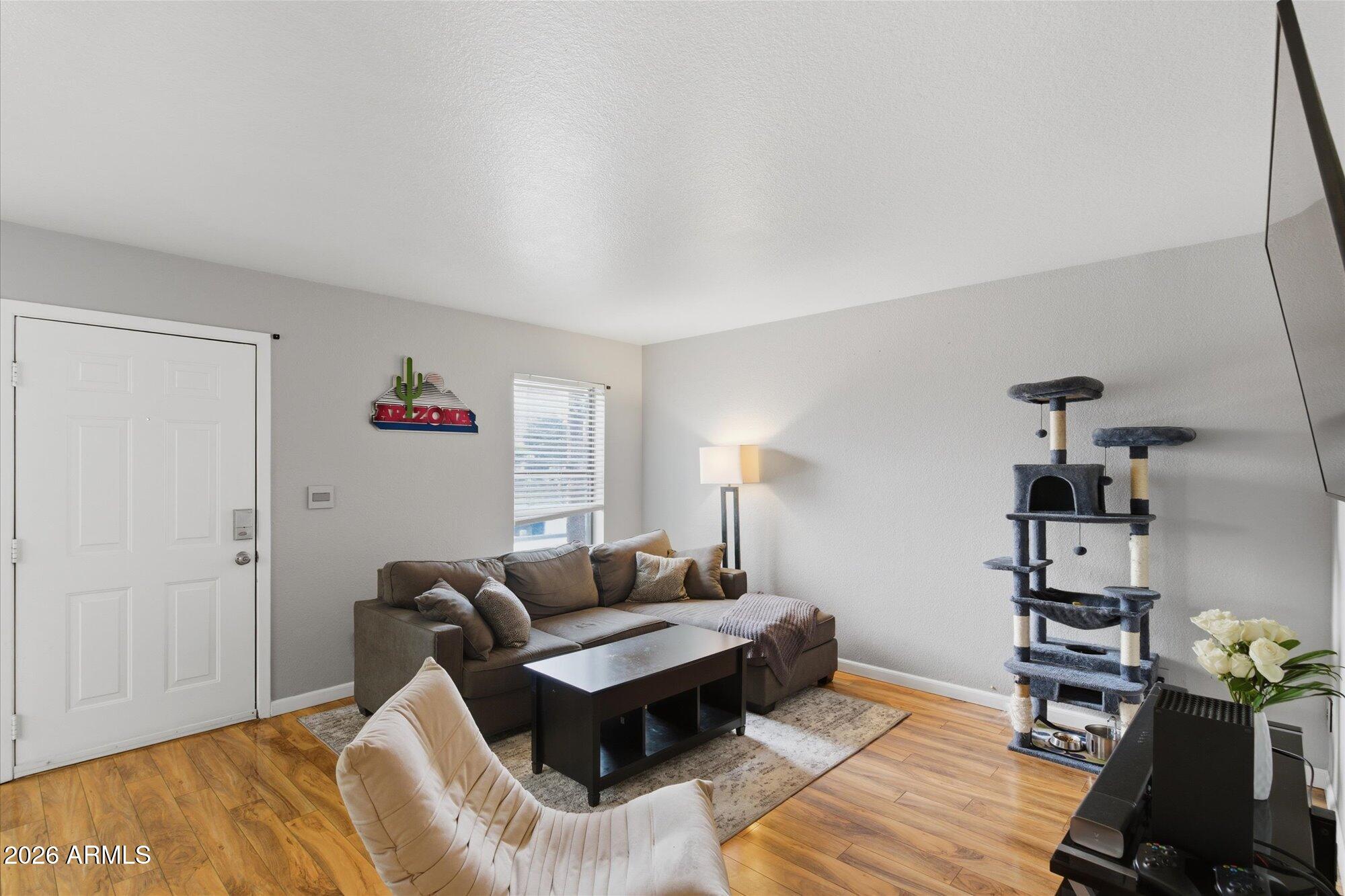 3635 N 37TH Street 10