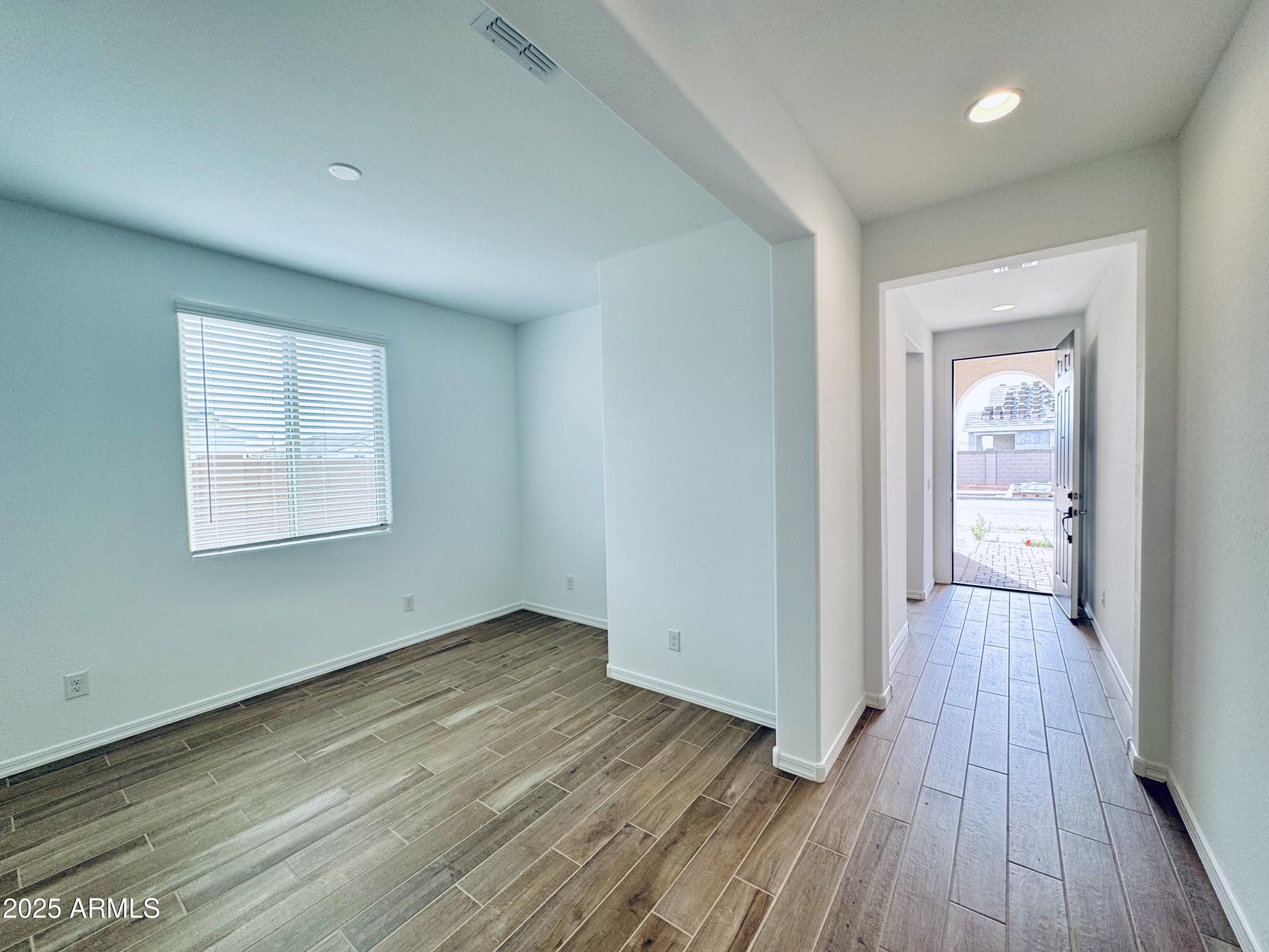 14400 W Calle Lejos --