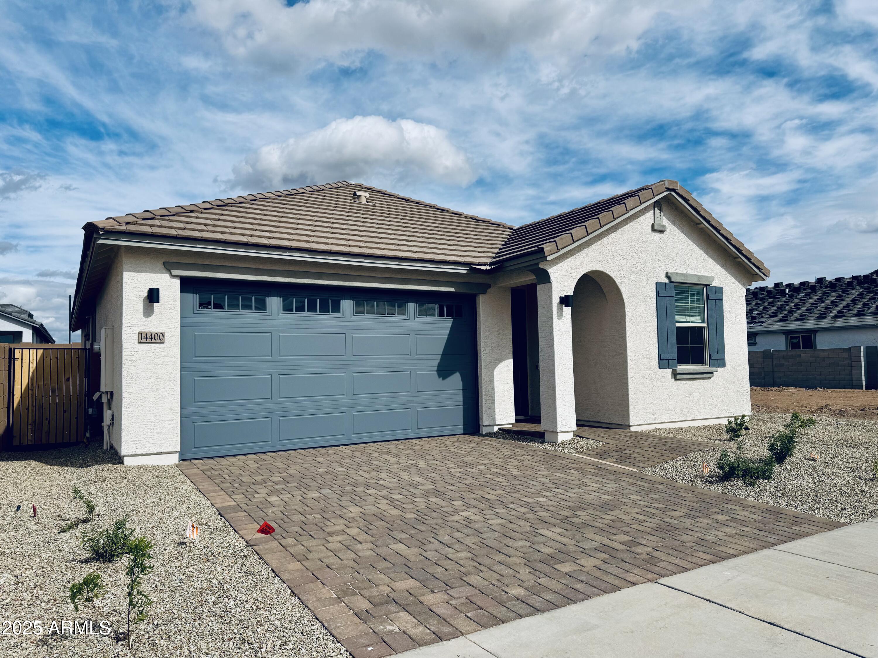 14400 W Calle Lejos --