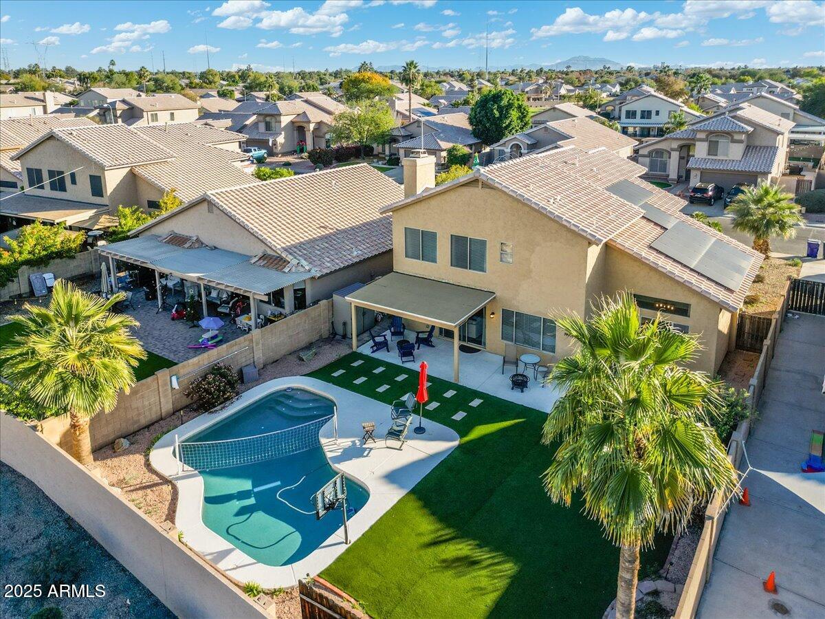 1644 E LAUREL Avenue