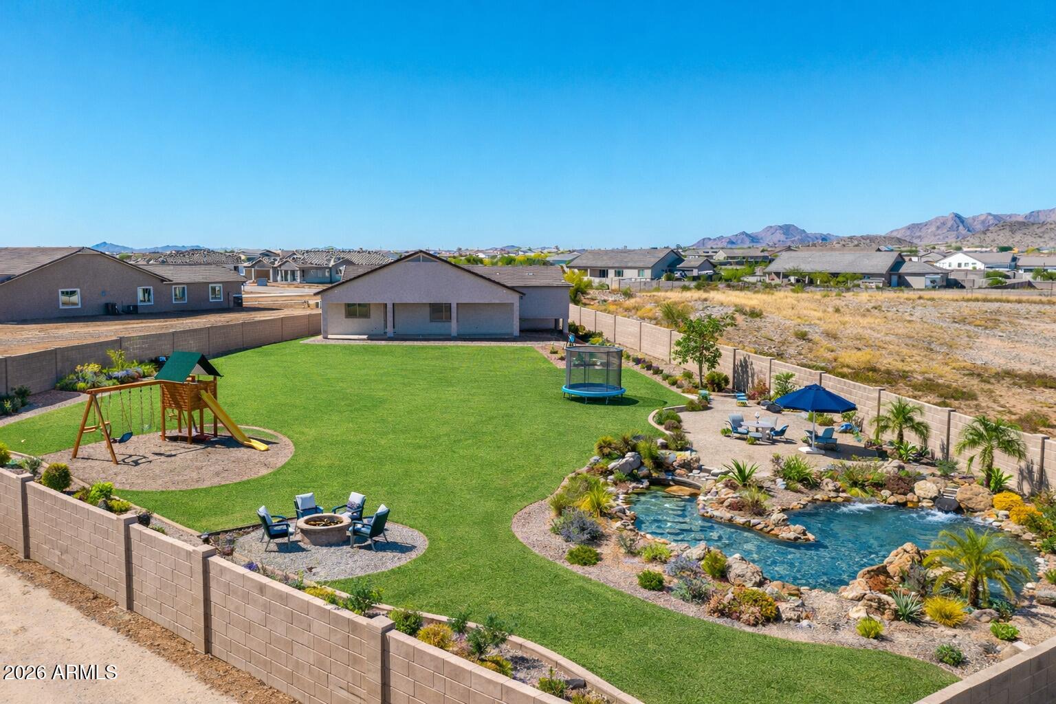 9087 W LIMESTONE MOUNTAIN Drive