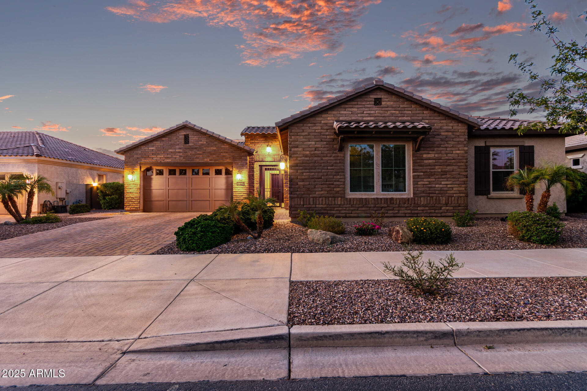22296 E MAYA Road