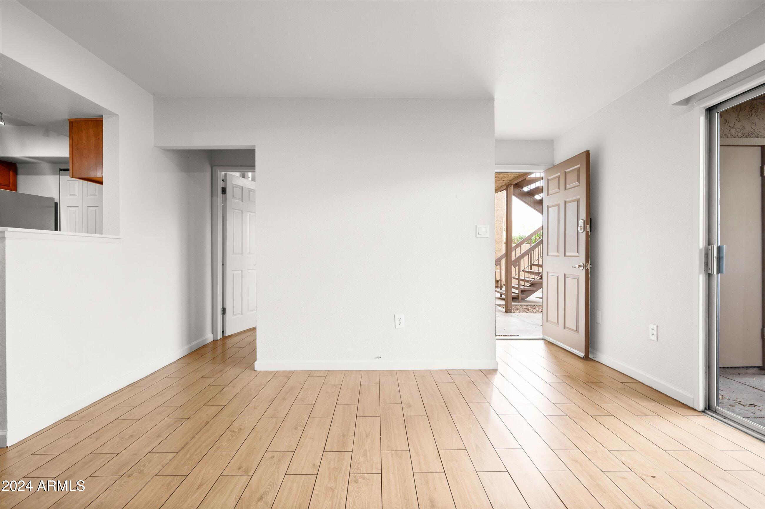 5877 N GRANITE REEF Road 1154