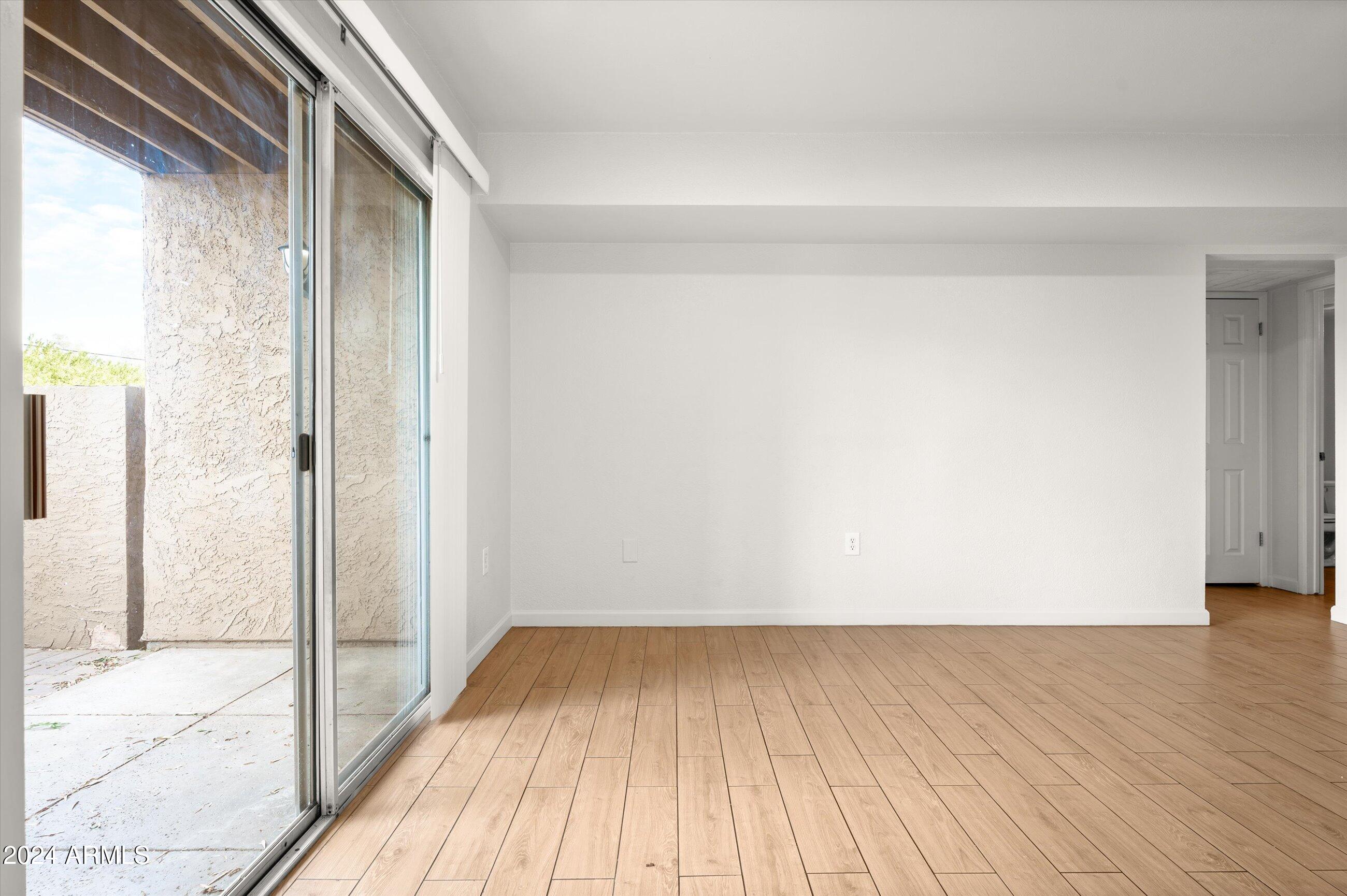 5877 N GRANITE REEF Road 1154