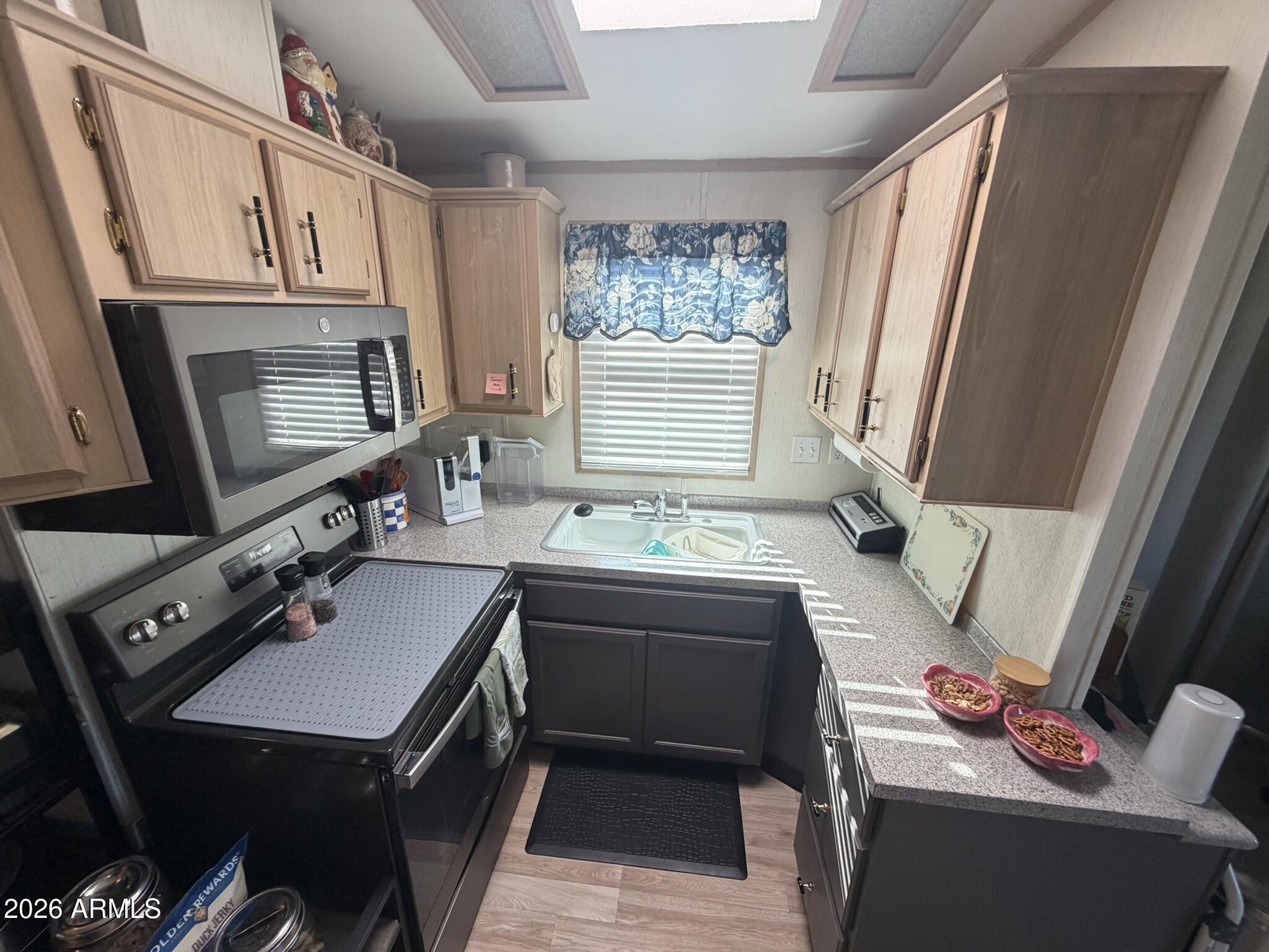 CARRIAGE MANOR RV RESORT - Residential