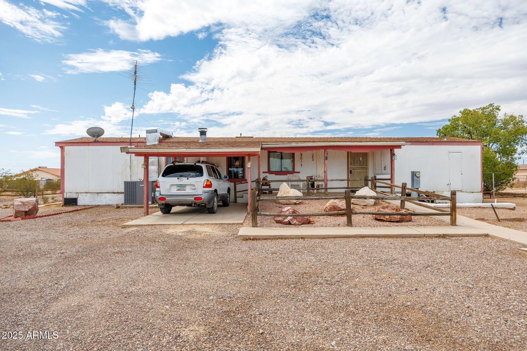 Photo of 9835 N Scott Drive, Casa Grande, AZ 85122 (MLS # 6914774)