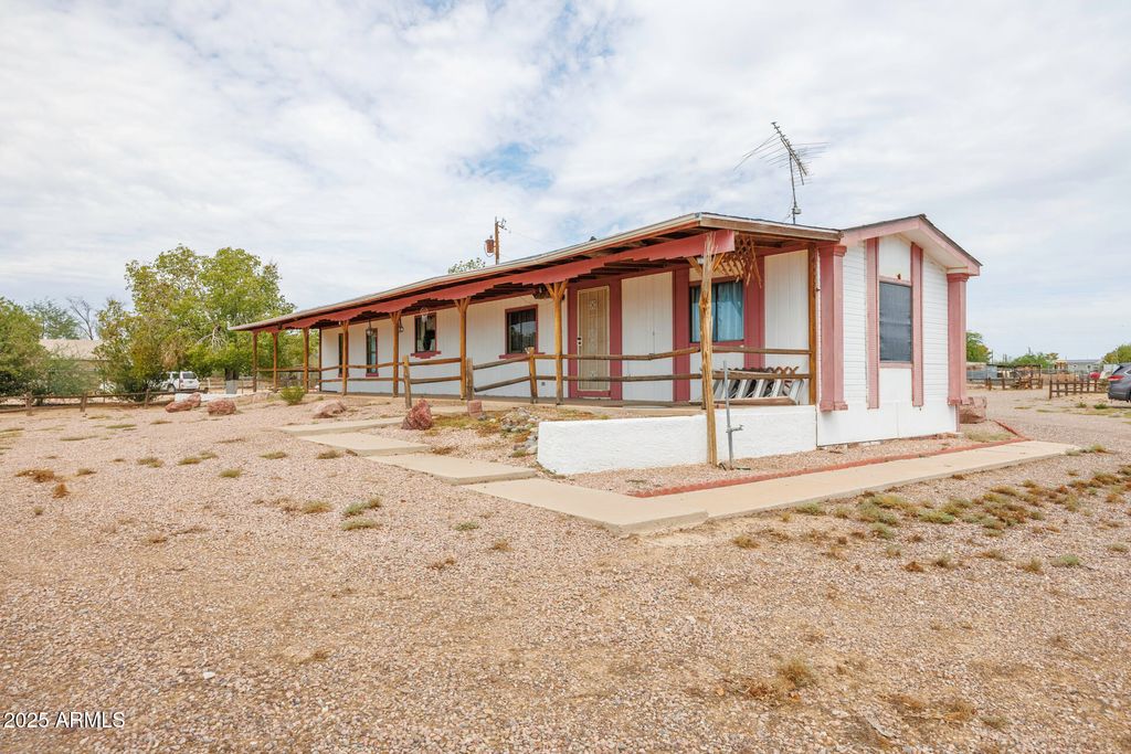 Photo of 9835 N Scott Drive, Casa Grande, AZ 85122 (MLS # 6914774)