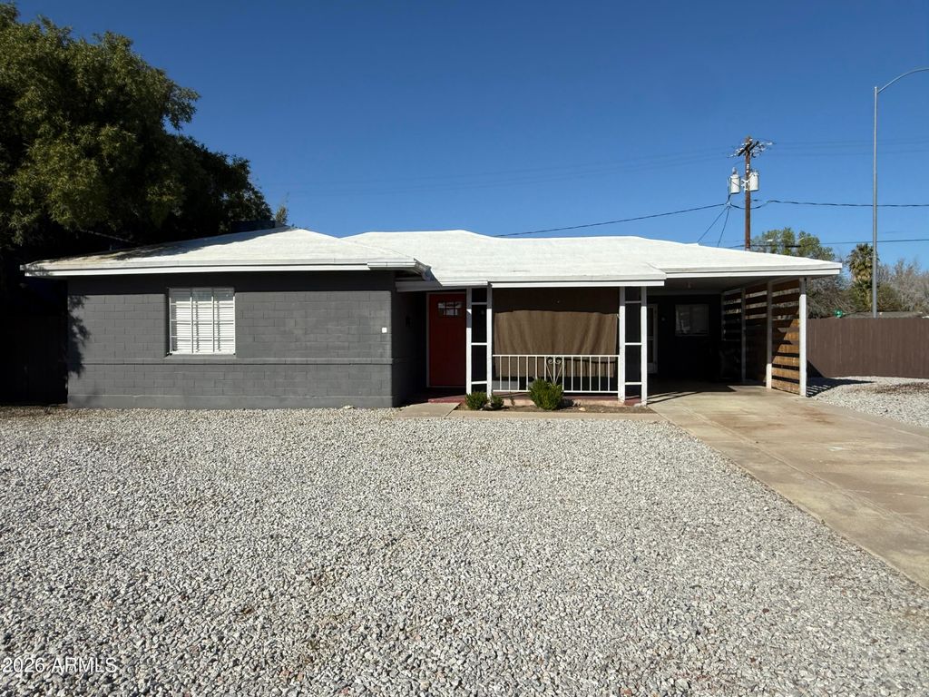 Photo of 102 W 8th Place, Mesa, AZ 85201 (MLS # 6996213)