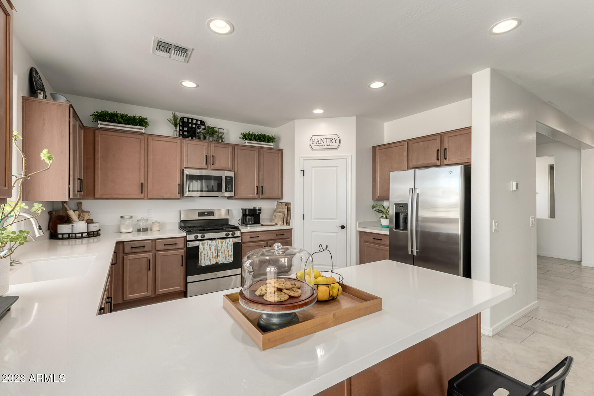 18042 W JONES Avenue