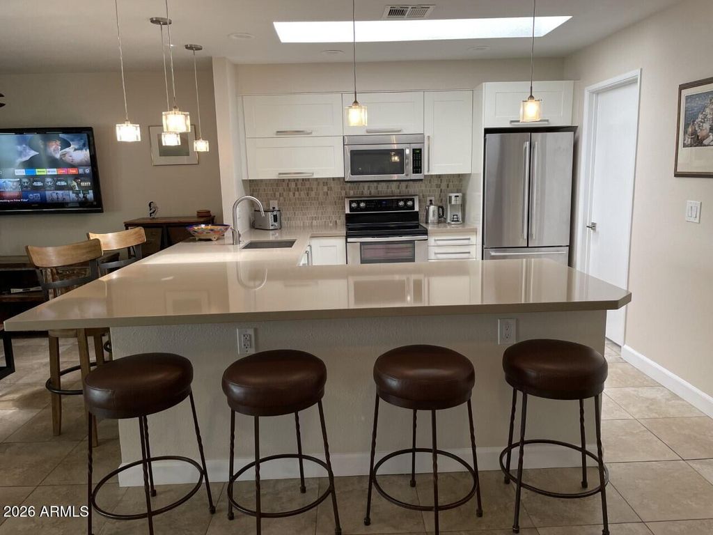 Photo of 524 W Colgate Drive, Tempe, AZ 85283 (MLS # 6996320)