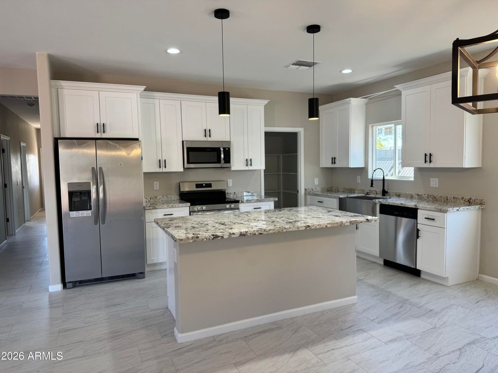 Photo of 229 E Cedar Avenue, Casa Grande, AZ 85122 (MLS # 6936889)