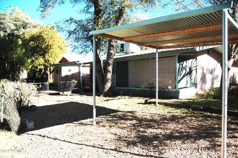 A home in Yarnell