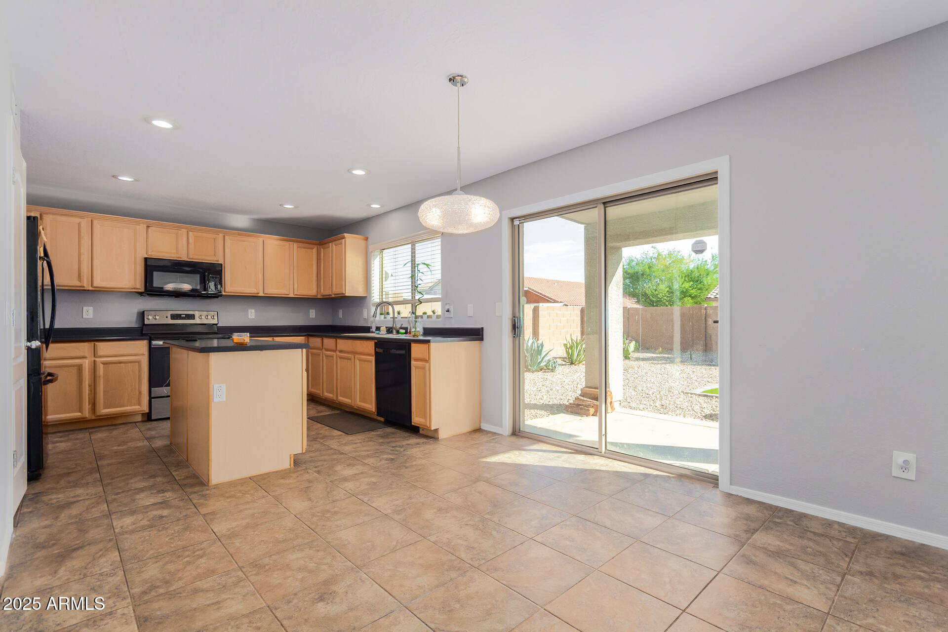 25577 W WHYMAN Street