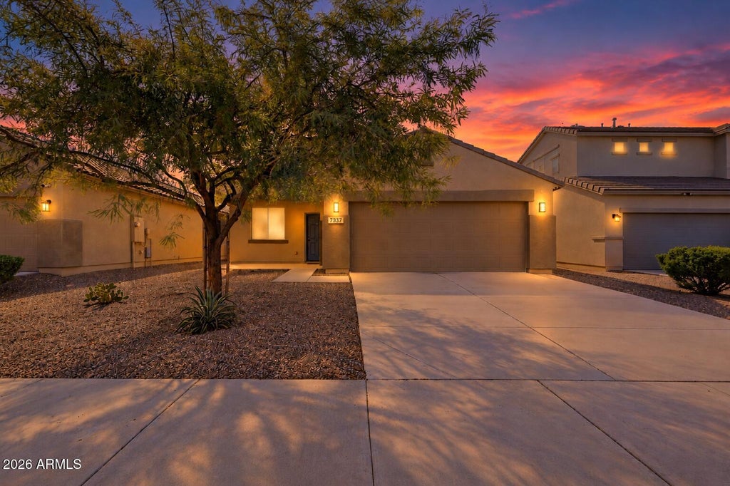 Photo of 7337 W Magnolia Street, Phoenix, AZ 85043 (MLS # 7095435)