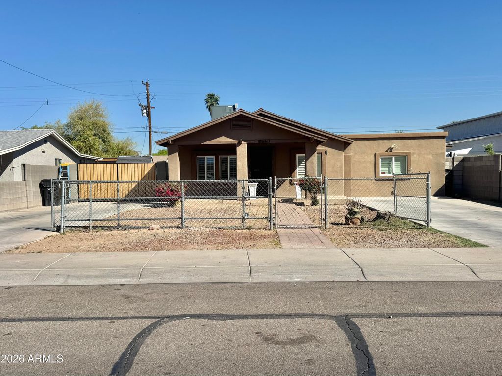 Photo of 10918 W Durango Street, Avondale, AZ 85323 (MLS # 7000620)