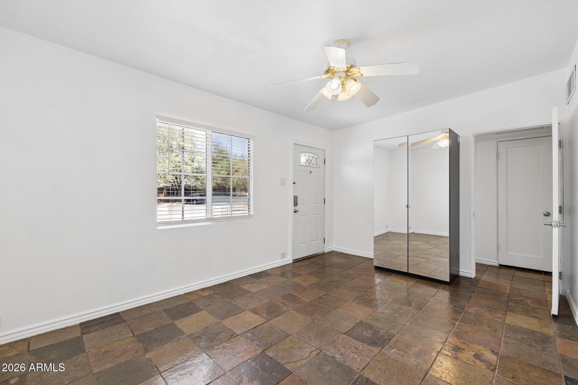 1611 E CEDAR Street