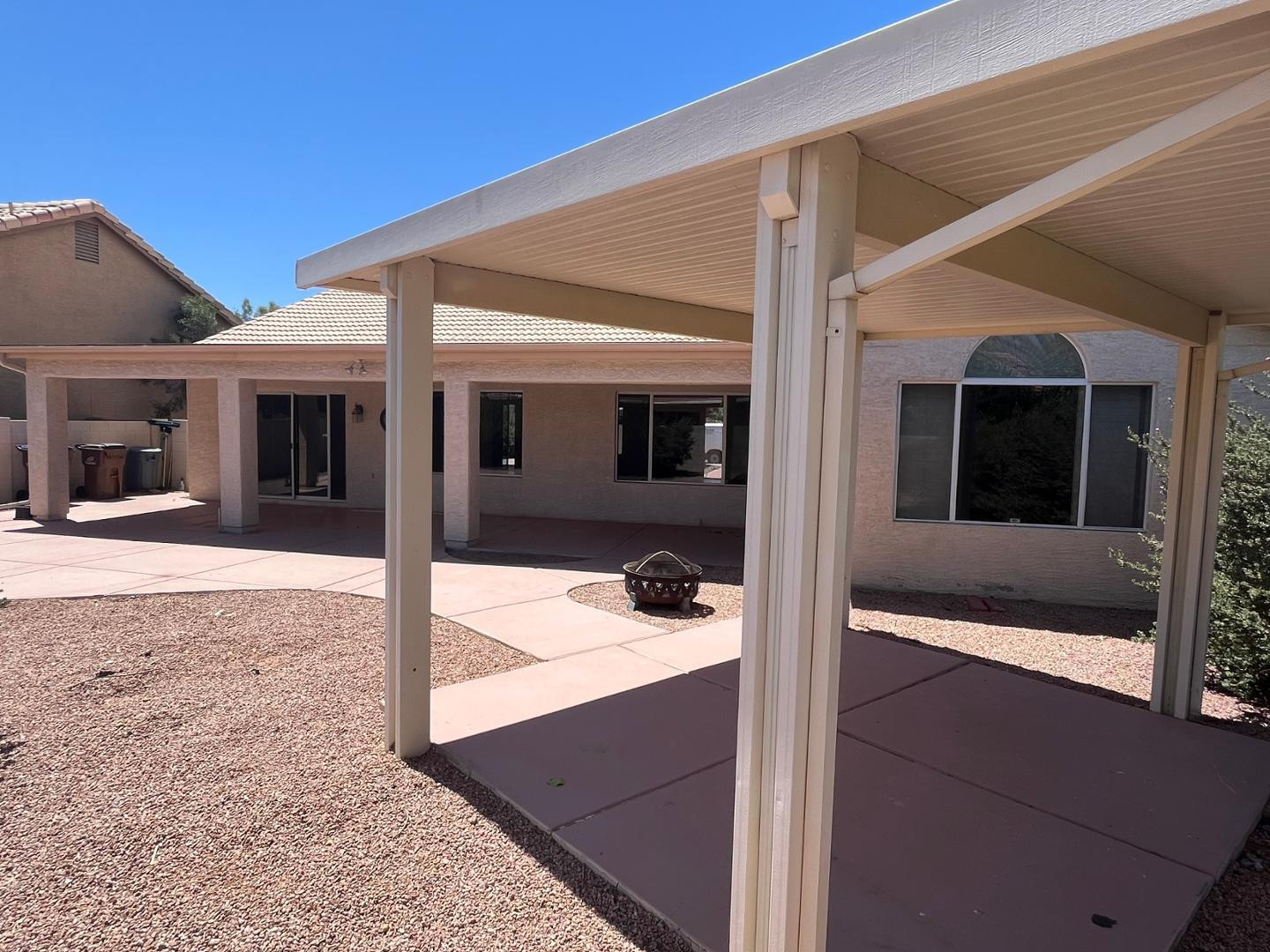 10302 E Coopers Hawk Drive