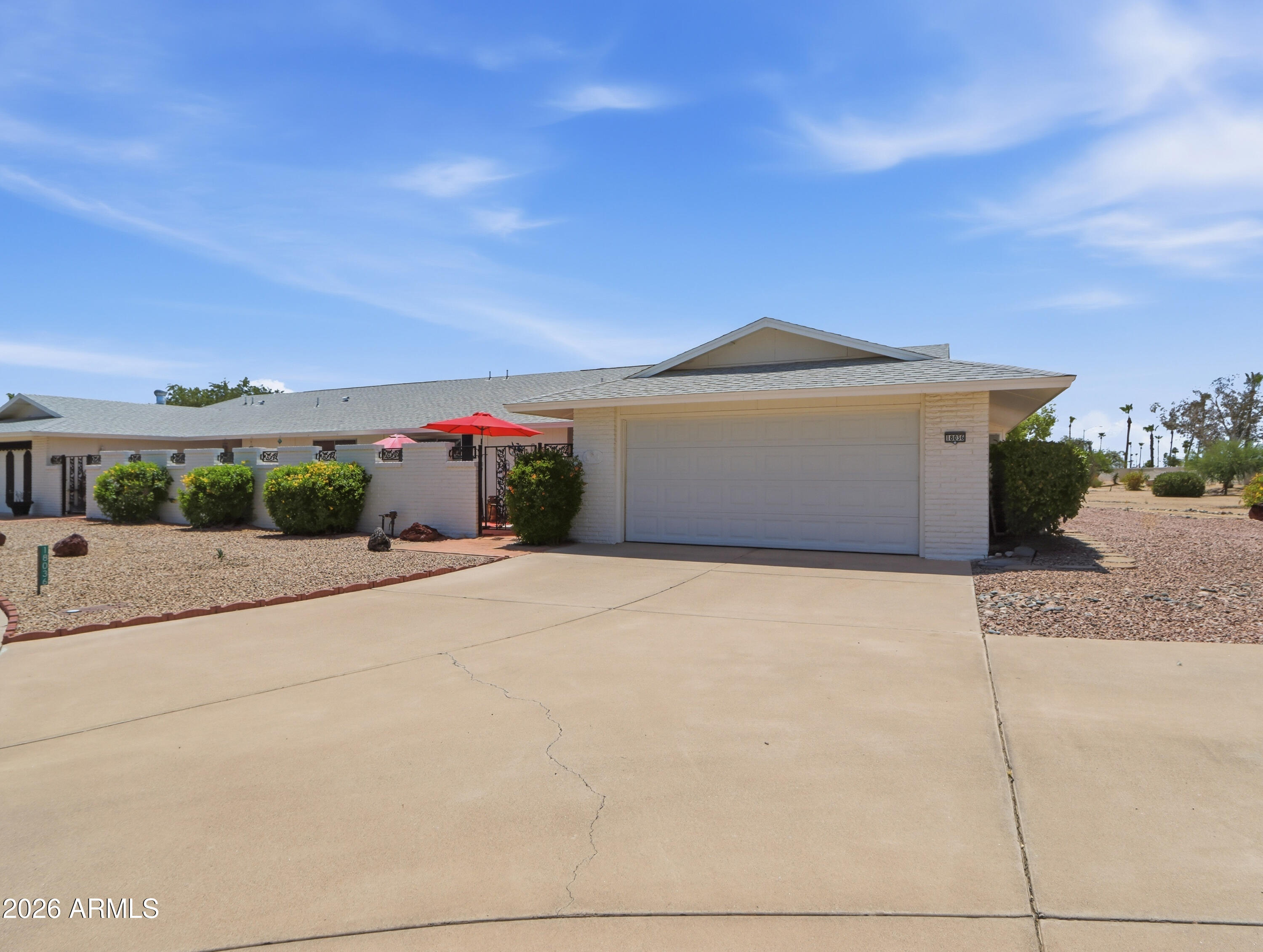 18036 N DESERT GLEN Drive