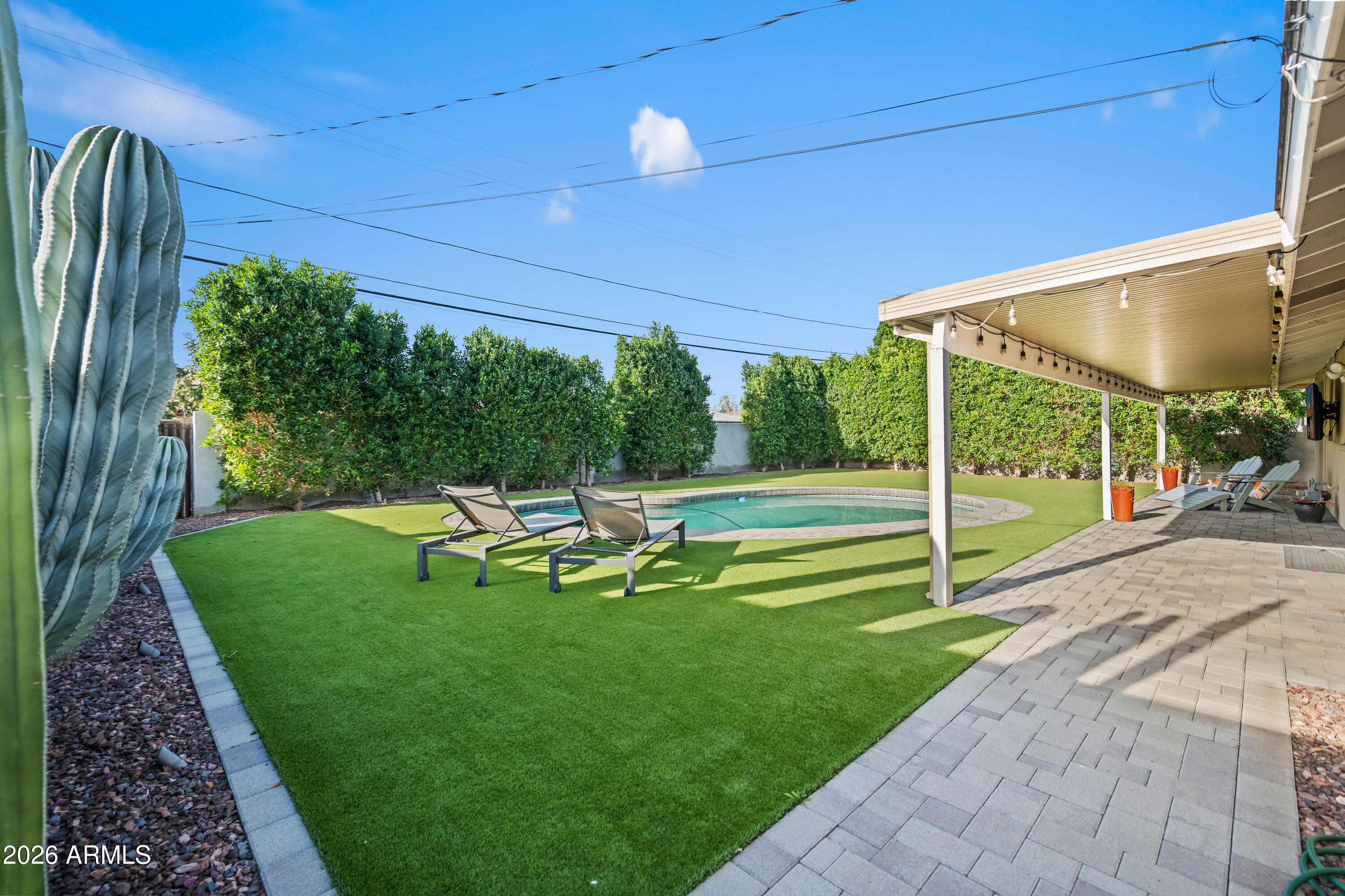 8249 E HUBBELL Street