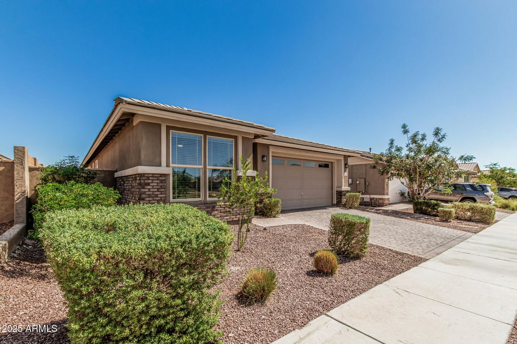 Photo of 4375 N 196th Avenue, Litchfield Park, AZ 85340 (MLS # 6931407)