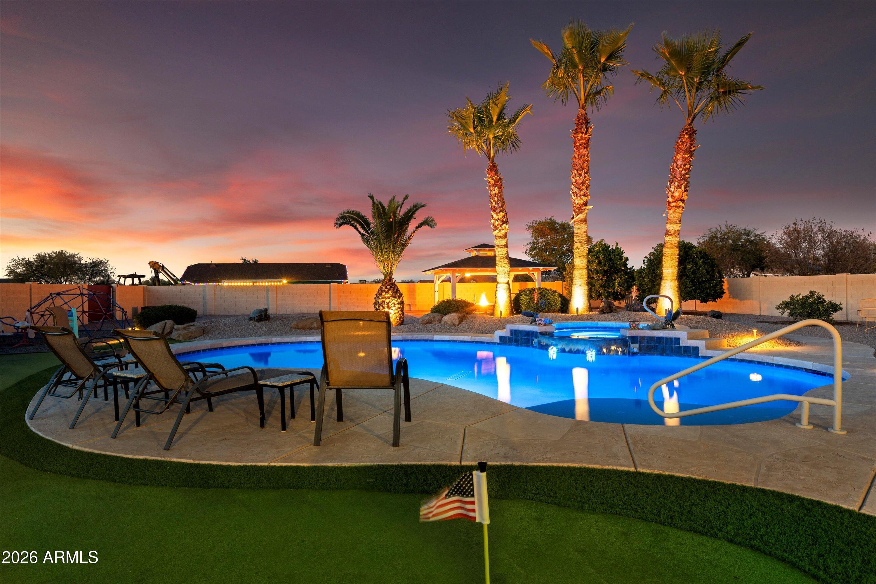 3652 E Vista Grande --