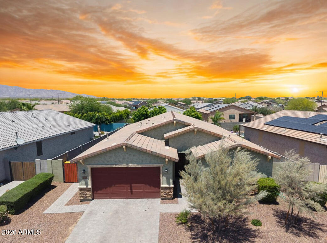 WHITE TANK FOOTHILLS PARCEL 17 - Residential