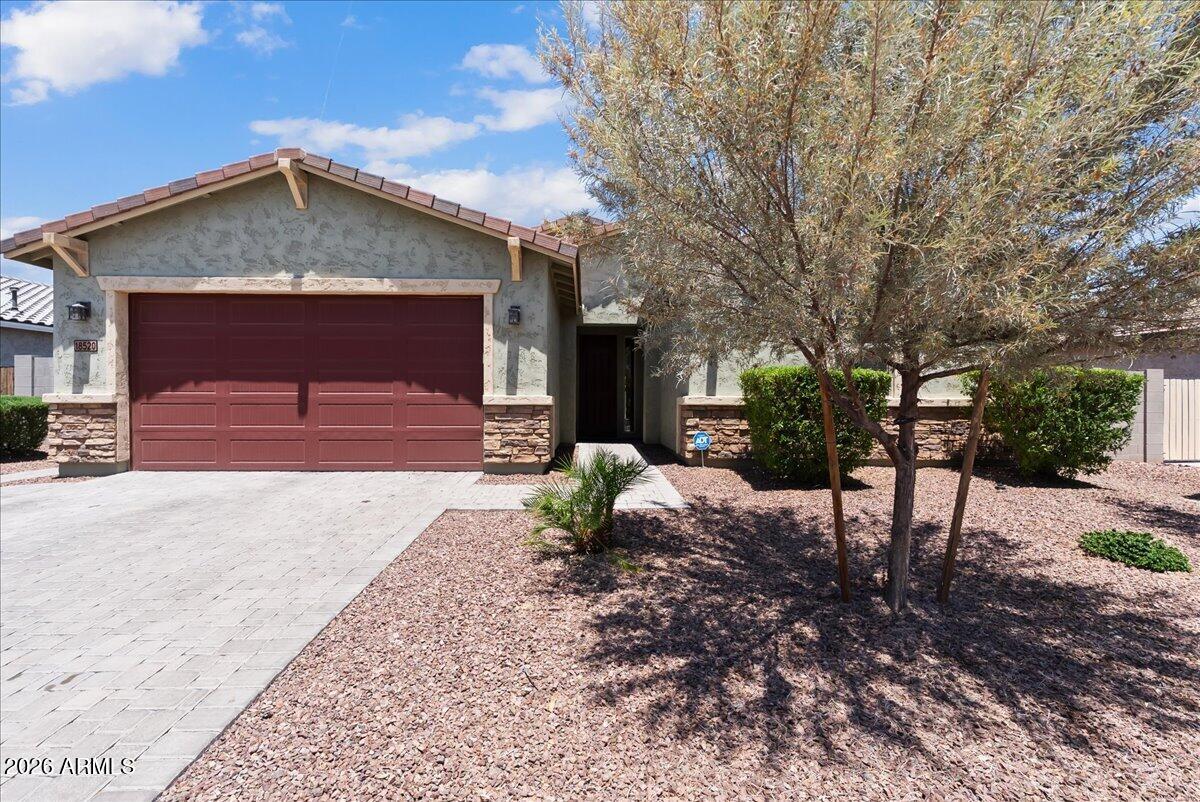 WHITE TANK FOOTHILLS PARCEL 17 - Residential