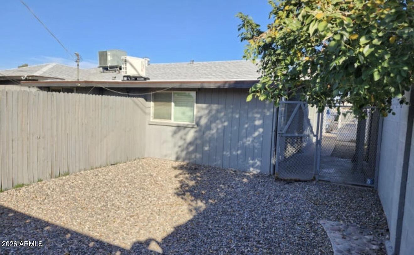 5820 N 35TH Avenue