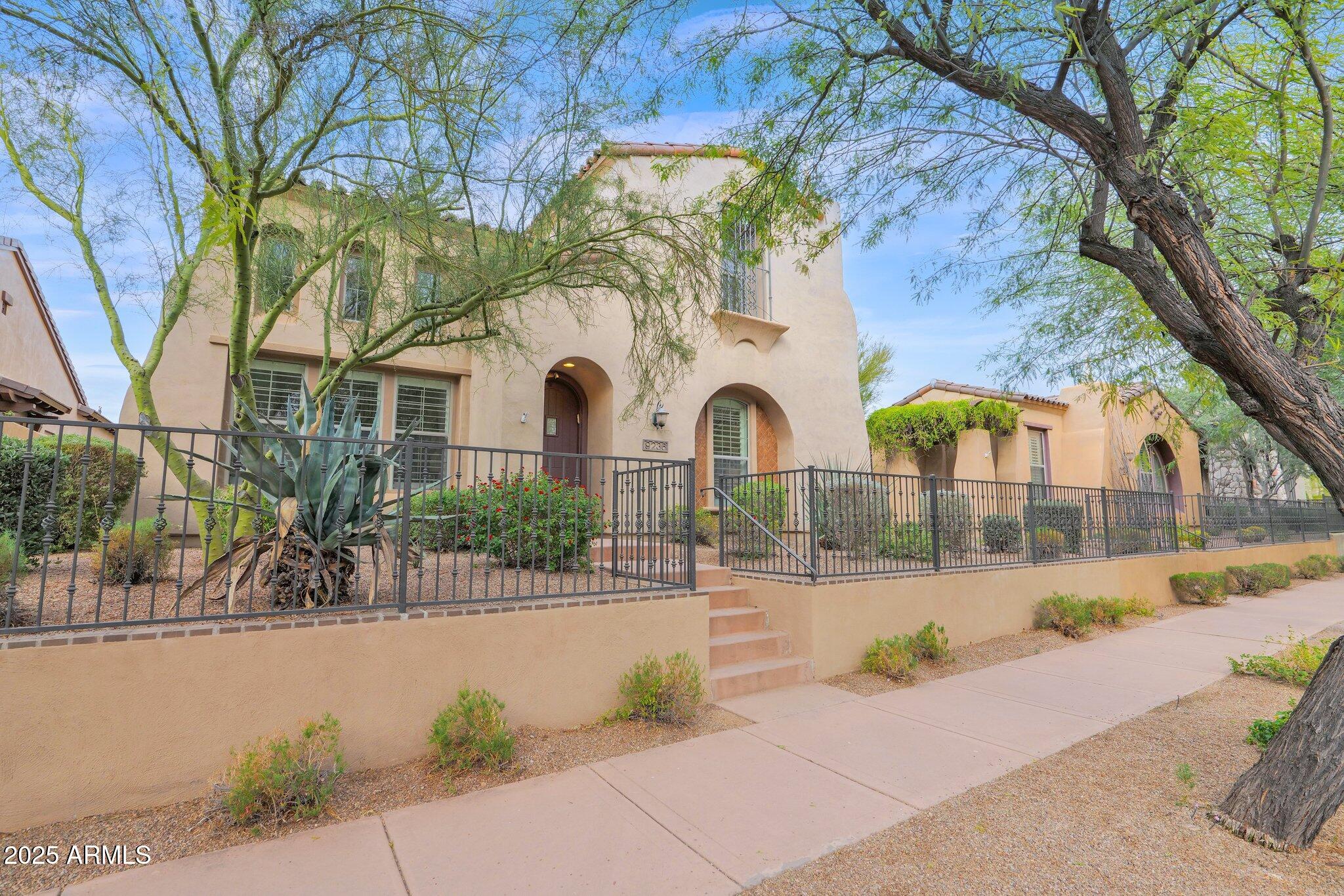 9236 E CANYON VIEW Road