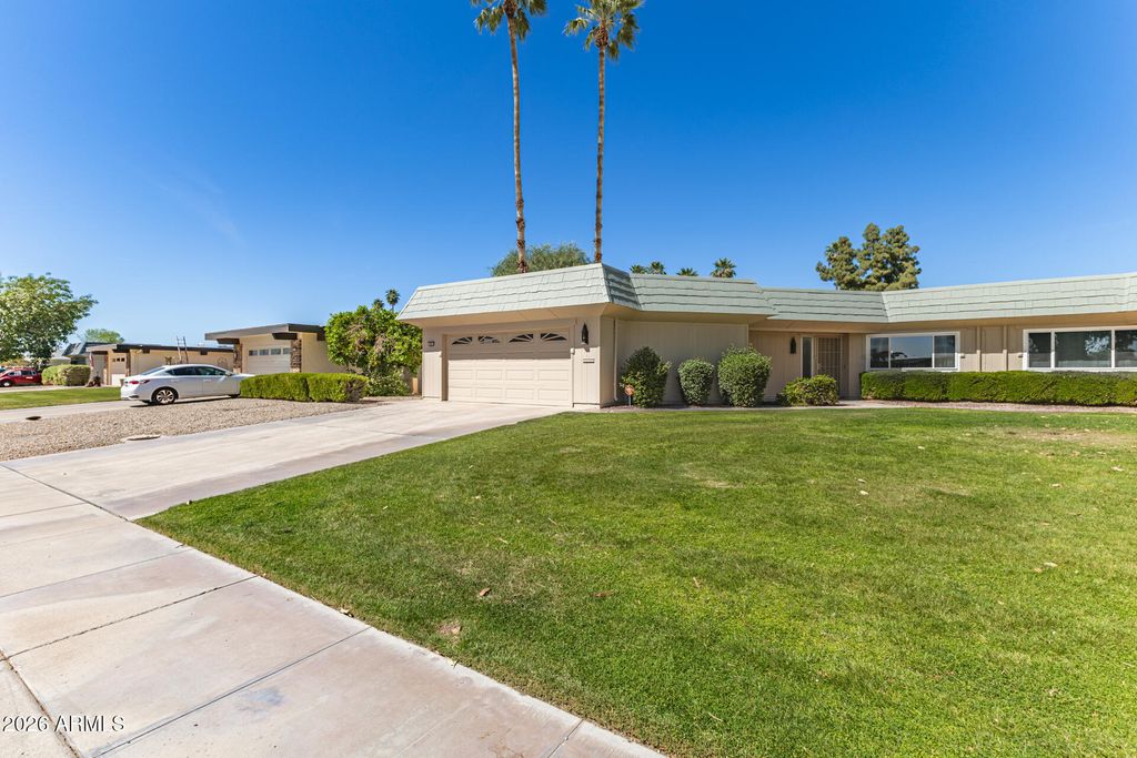 Photo of 10634 W Hutton Drive, Sun City, AZ 85351 (MLS # 7001375)