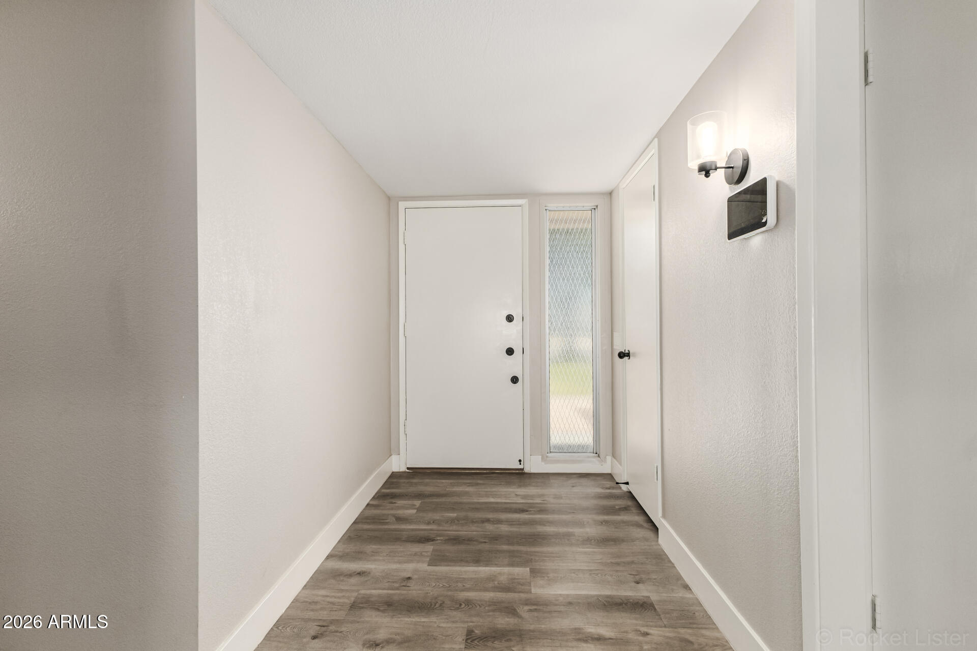 10634 W HUTTON Drive