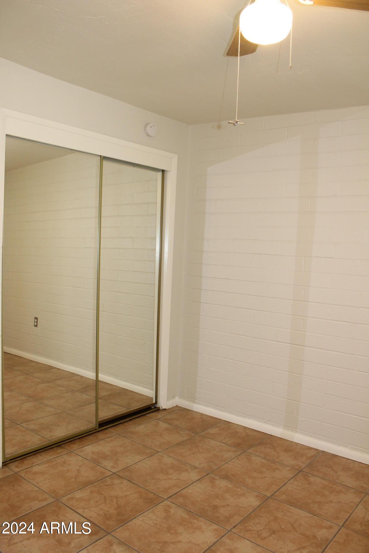 604 S Roosevelt Street Apt 8