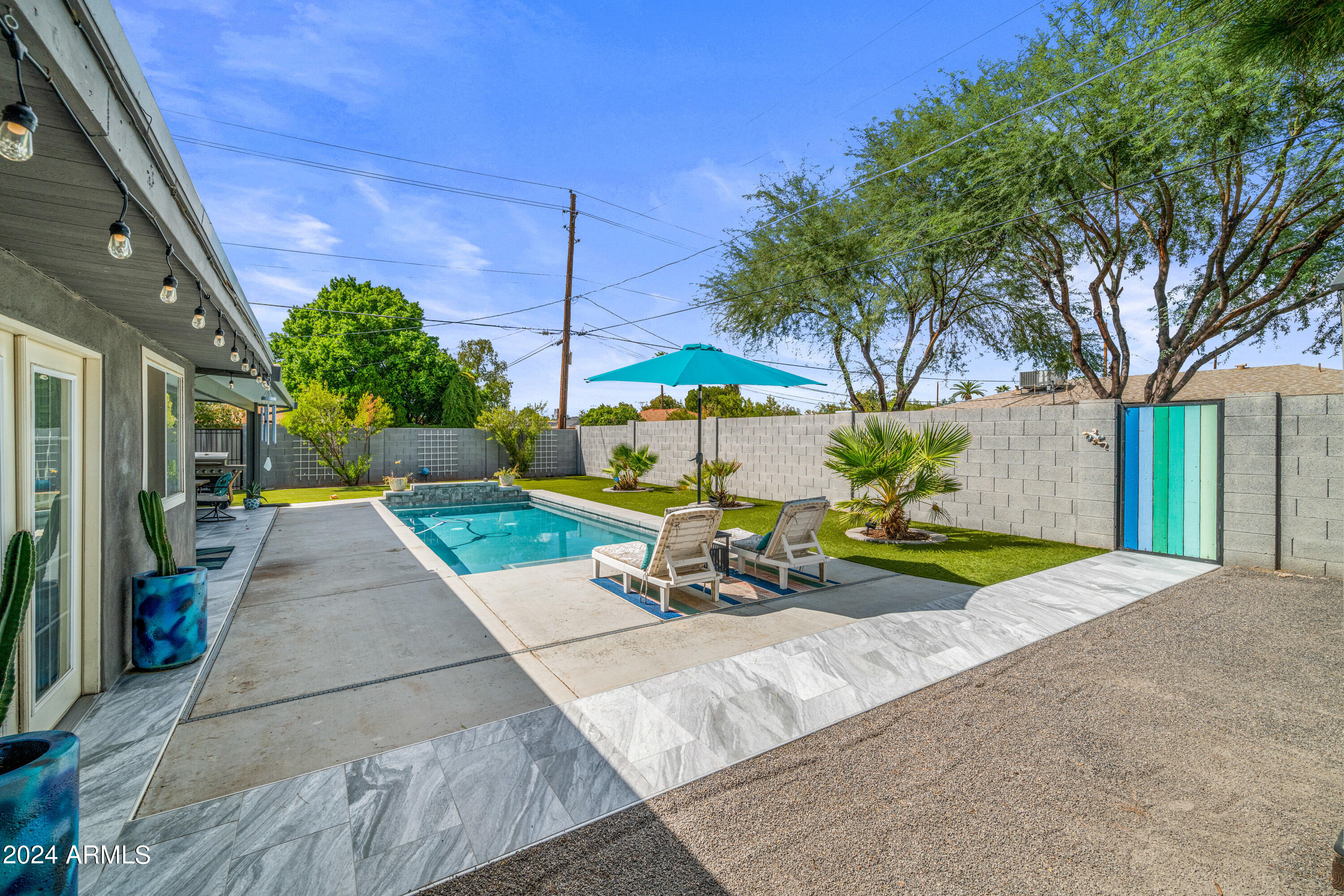 Phoenix, Arizona 85016, United States, 4 Bedrooms Bedrooms, ,2 BathroomsBathrooms,Residential,Pending,42456