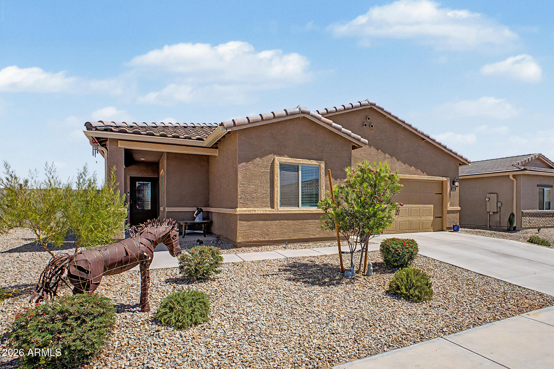 640 N CROWNED DOVE Trail