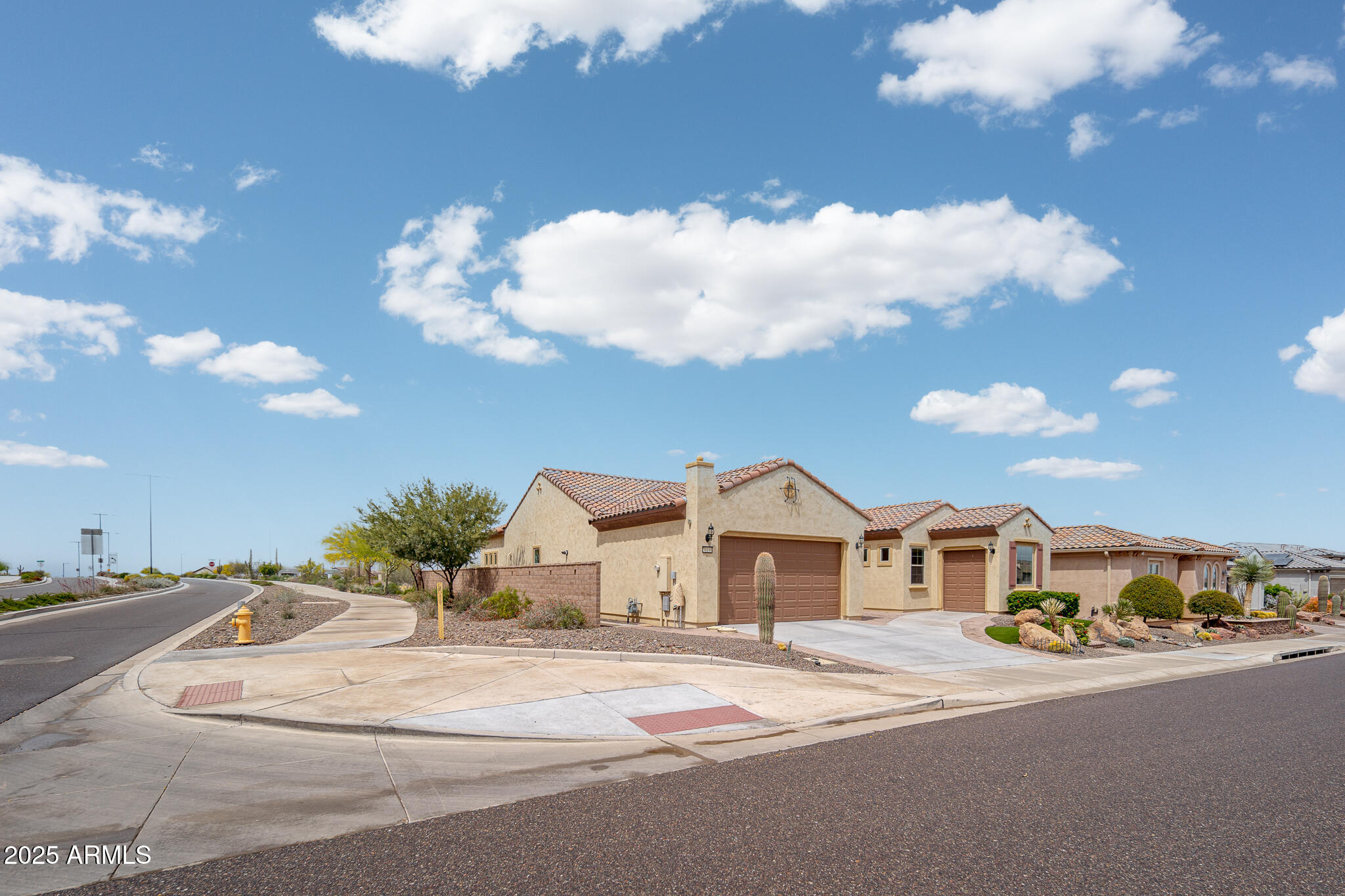 26190 W SIESTA Lane