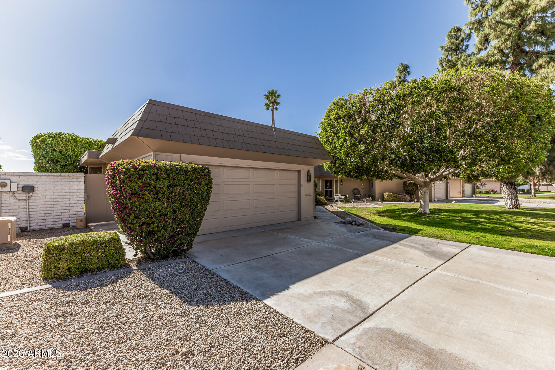 10629 W LOMA BLANCA Drive