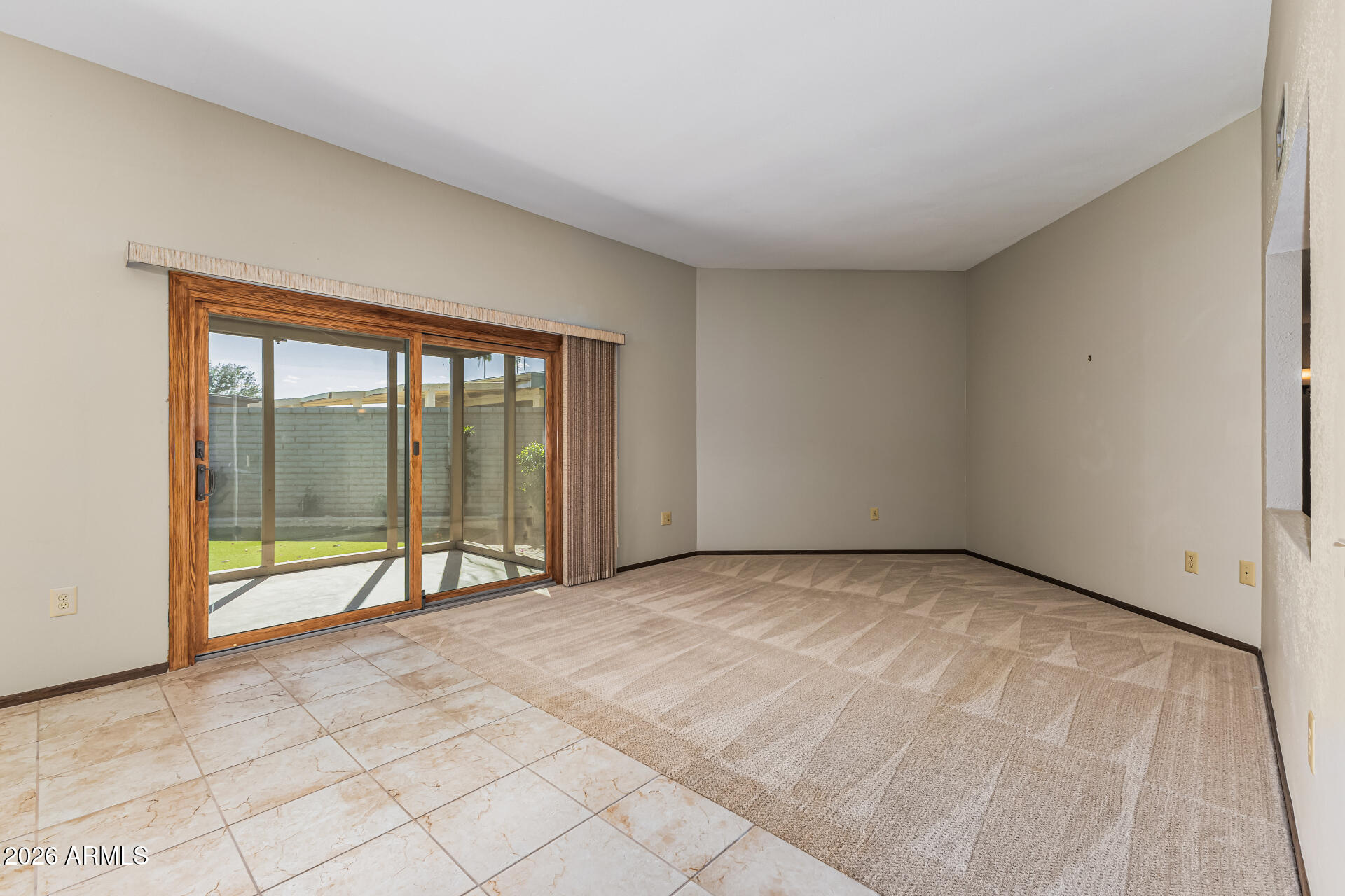 10629 W LOMA BLANCA Drive