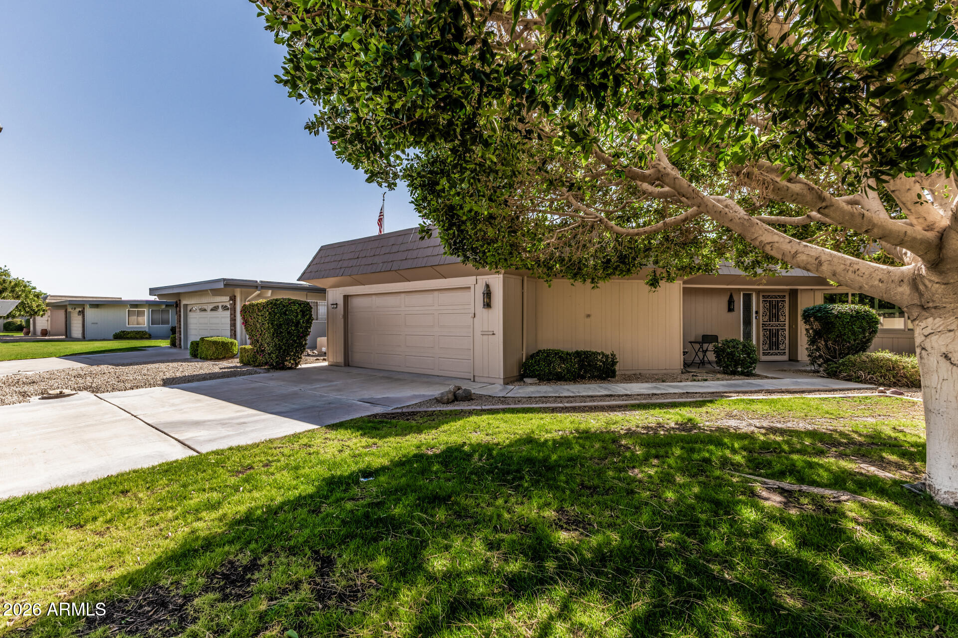 10629 W LOMA BLANCA Drive