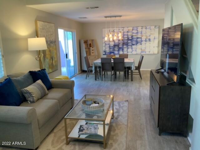 15550 N Frank Lloyd Wright Boulevard 1061