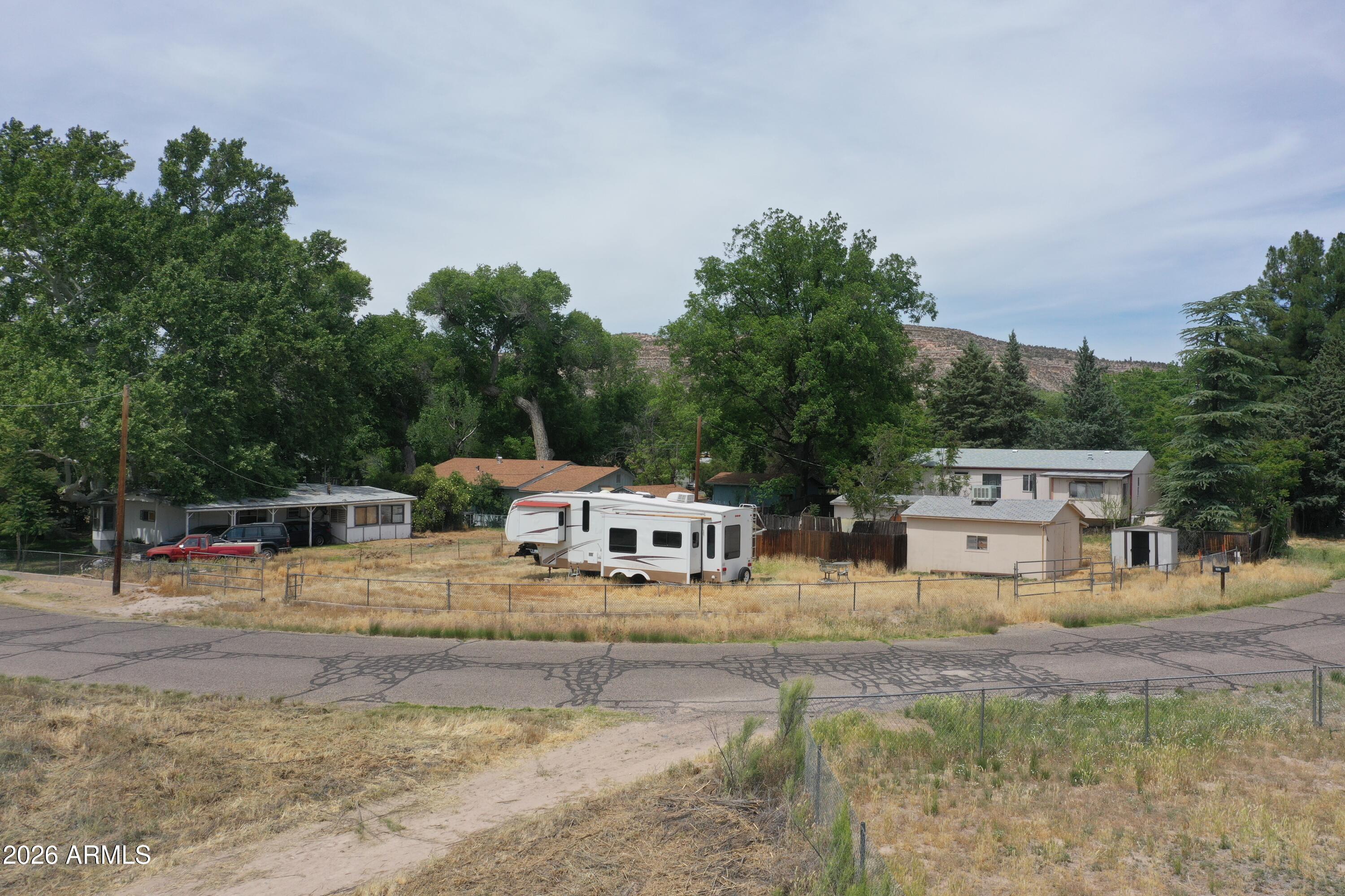 000 E Sunrise Drive 648