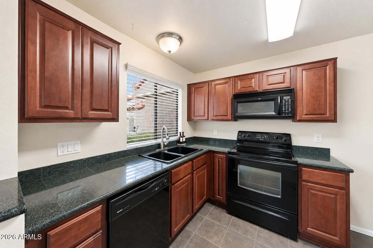 10055 E MOUNTAINVIEW LAKE Drive 2009