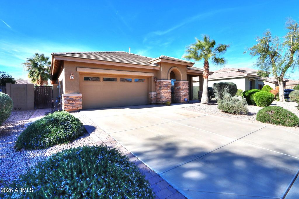 Photo of 203 S La Amador Trail, Casa Grande, AZ 85194 (MLS # 6967471)