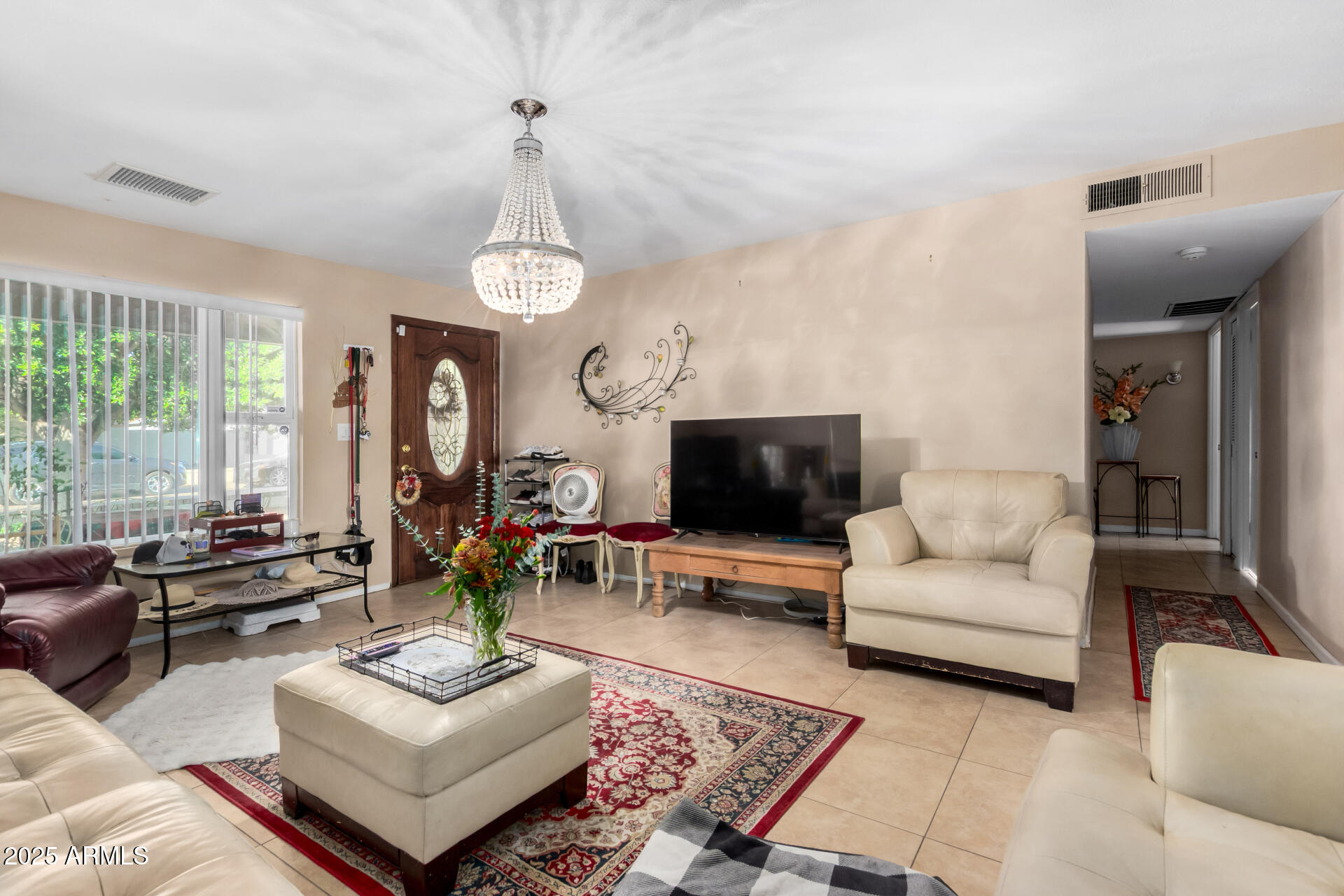 3809 W RUE DE LAMOUR Avenue