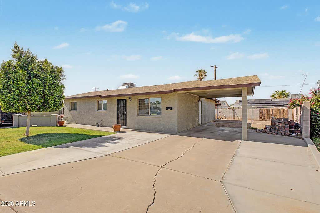 Photo of 1048 W Heather Drive, Mesa, AZ 85201 (MLS # 7070933)