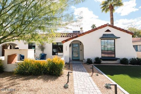 Single Family Residence in Phoenix AZ 309 ENCANTO Boulevard.jpg