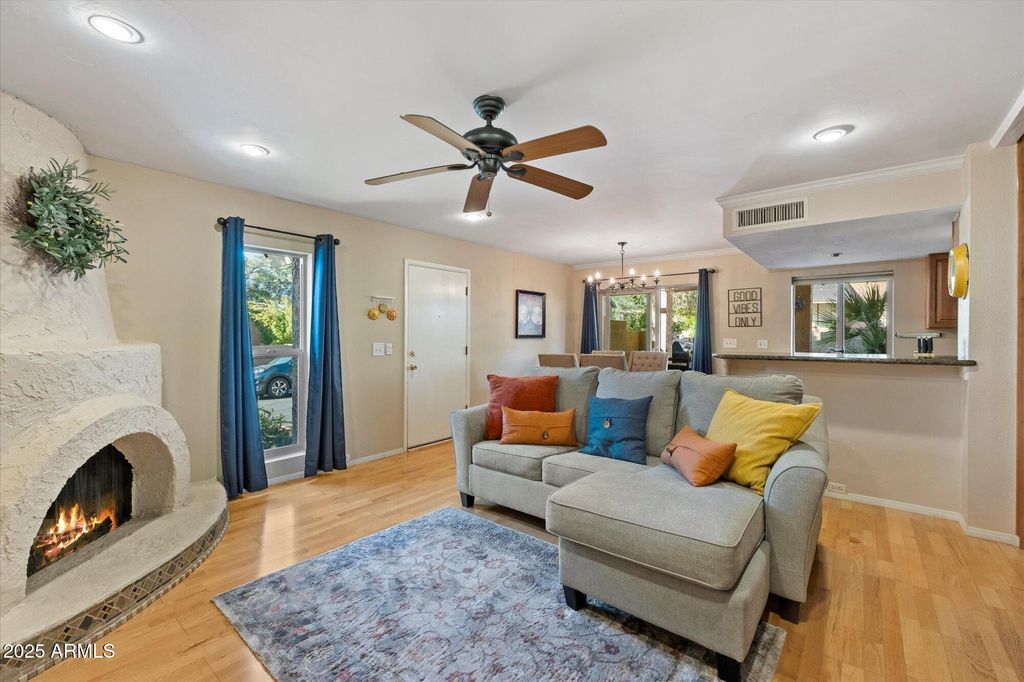 Photo of 744 E North Lane #1, Phoenix, AZ 85020 (MLS # 6937313)