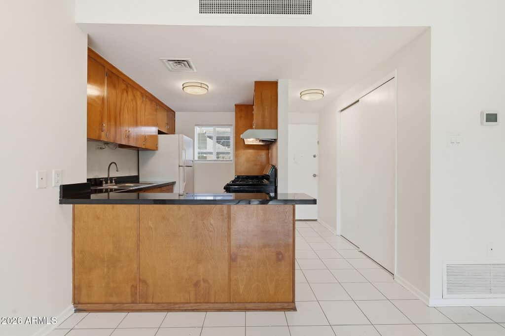 Photo of 6125 E Indian School Road #114, Scottsdale, AZ 85251 (MLS # 7041031)