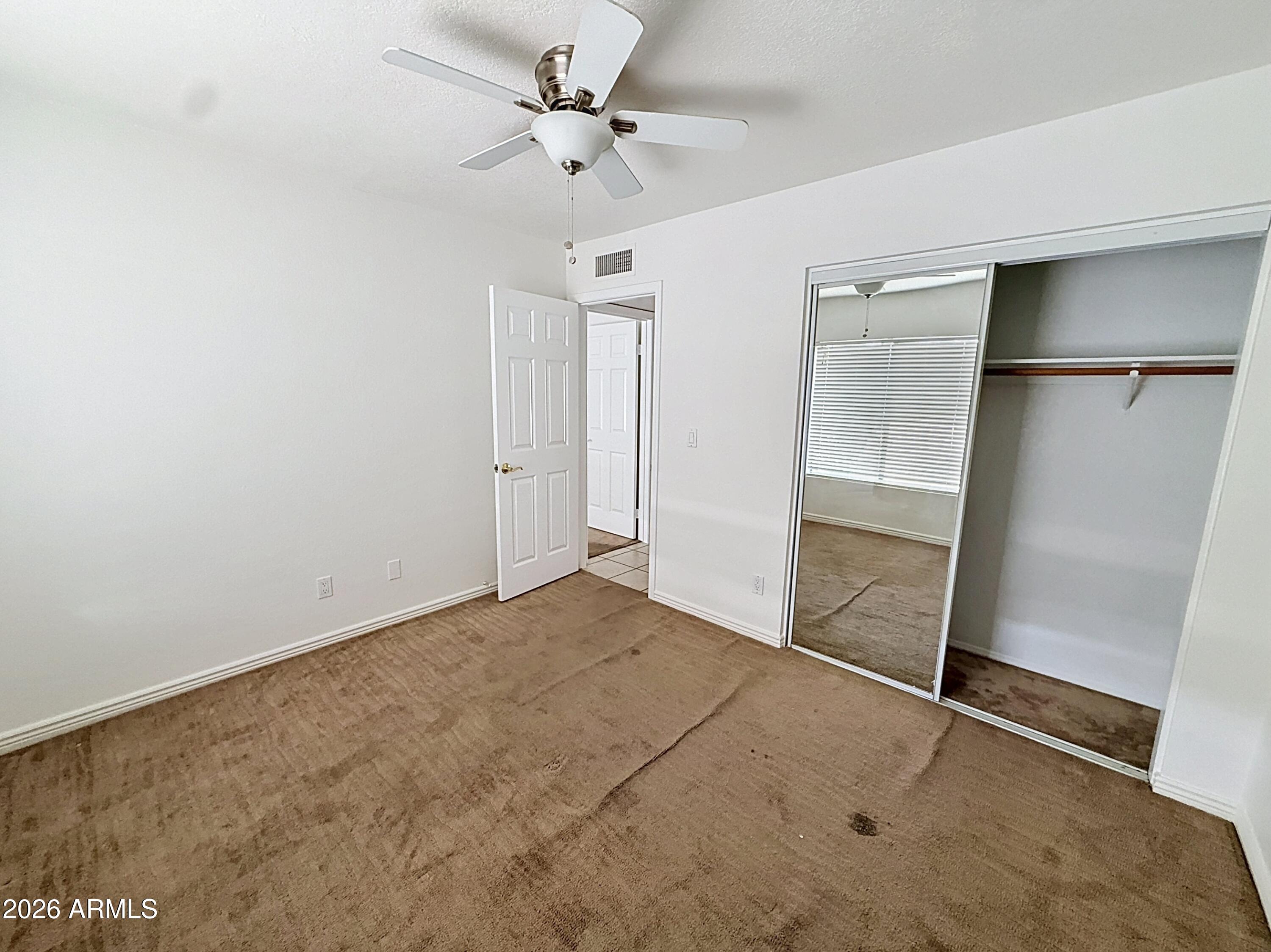 COUNTRY RIDGE - Residential
