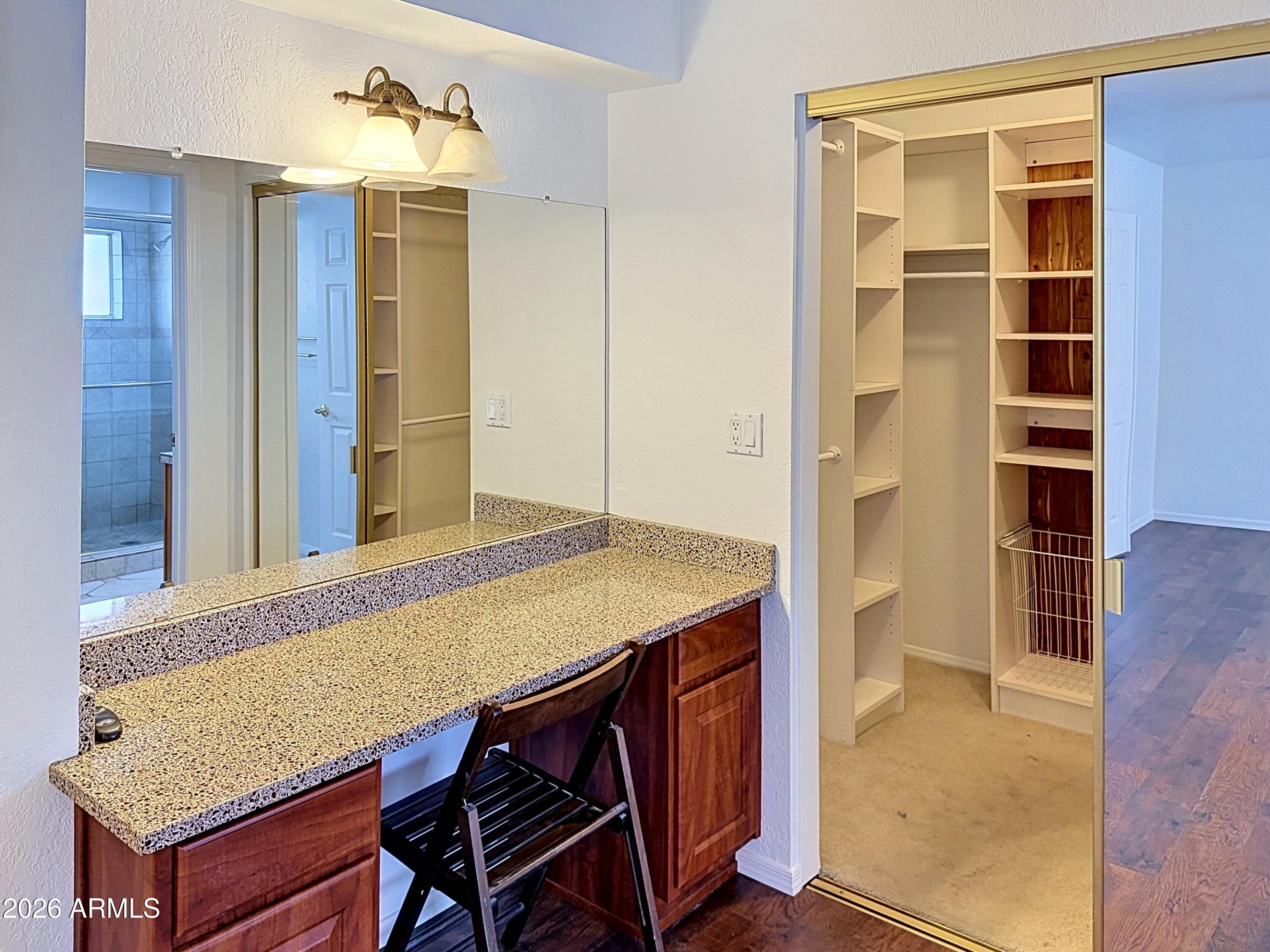 COUNTRY RIDGE - Residential