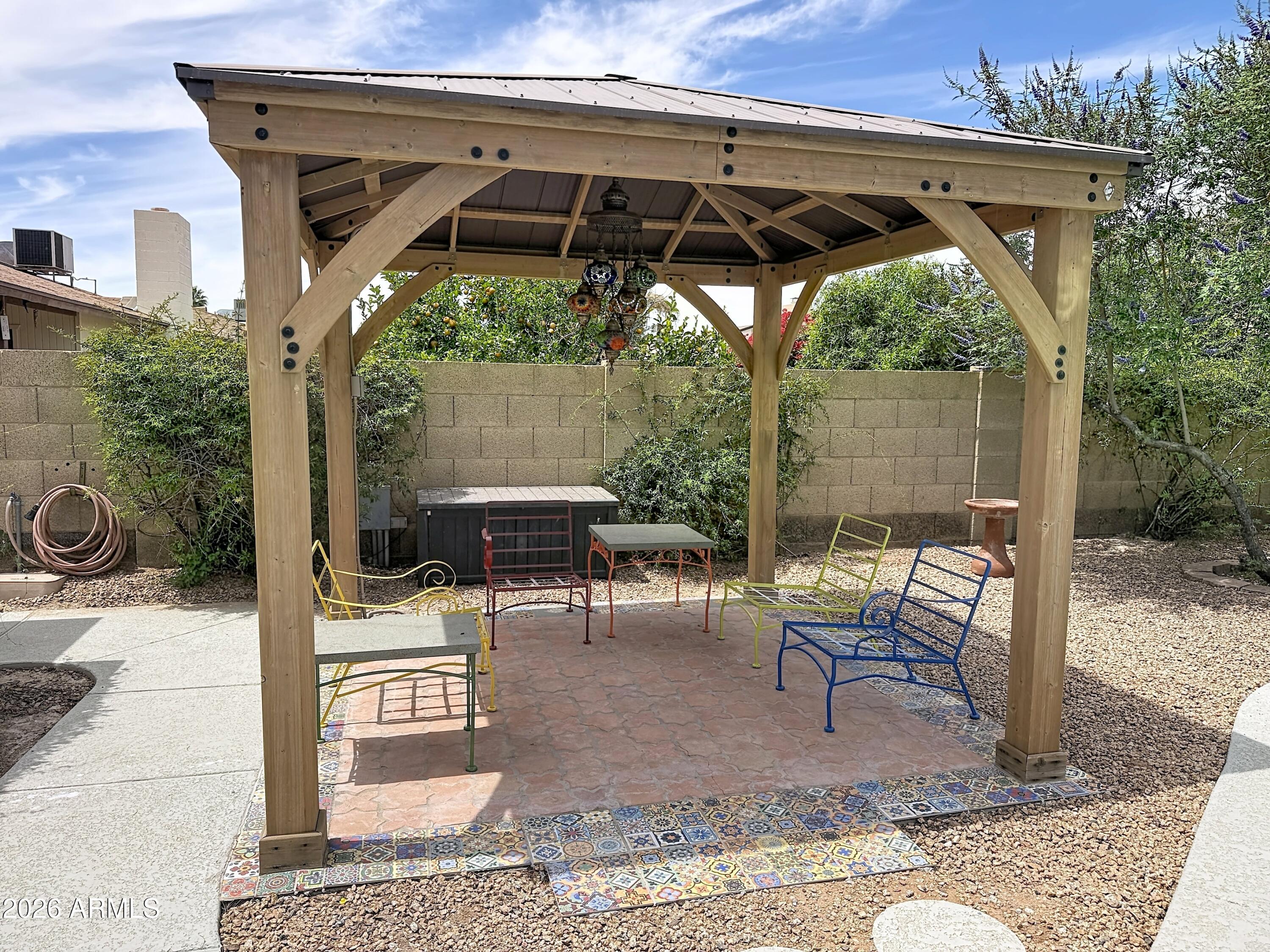 COUNTRY RIDGE - Residential